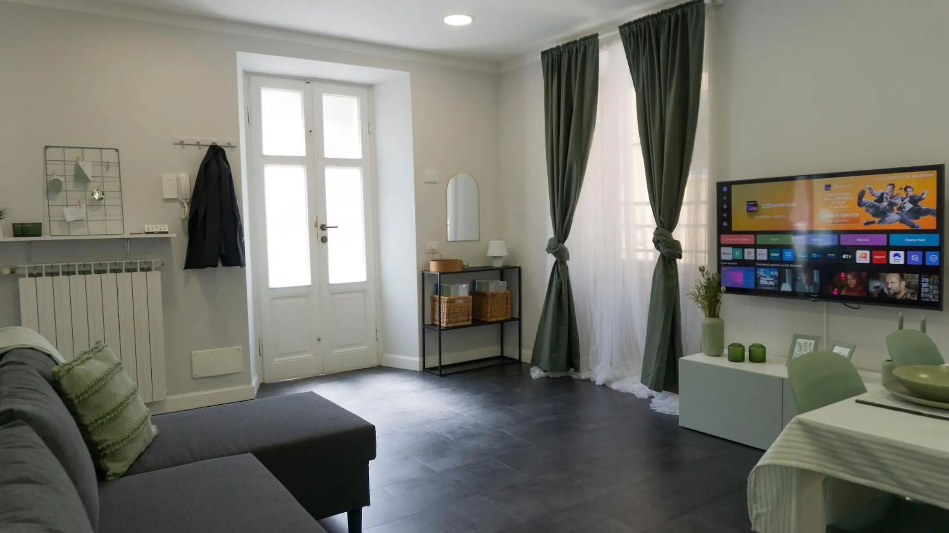 Borgovico Apartments Como